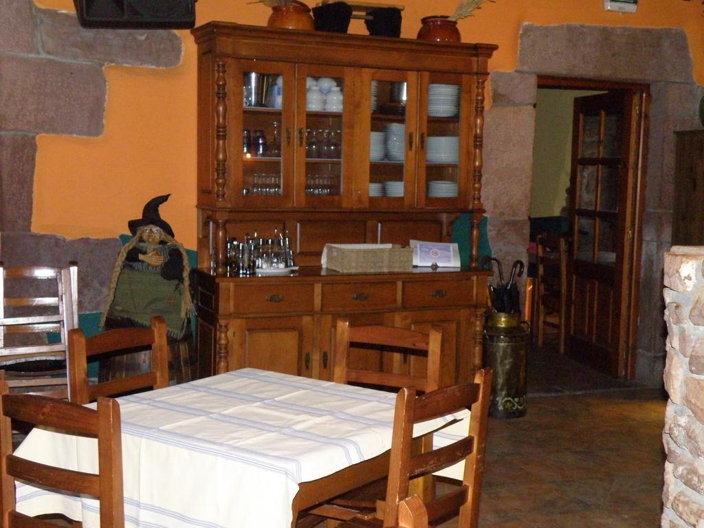 Posada Elbete Bagian luar foto