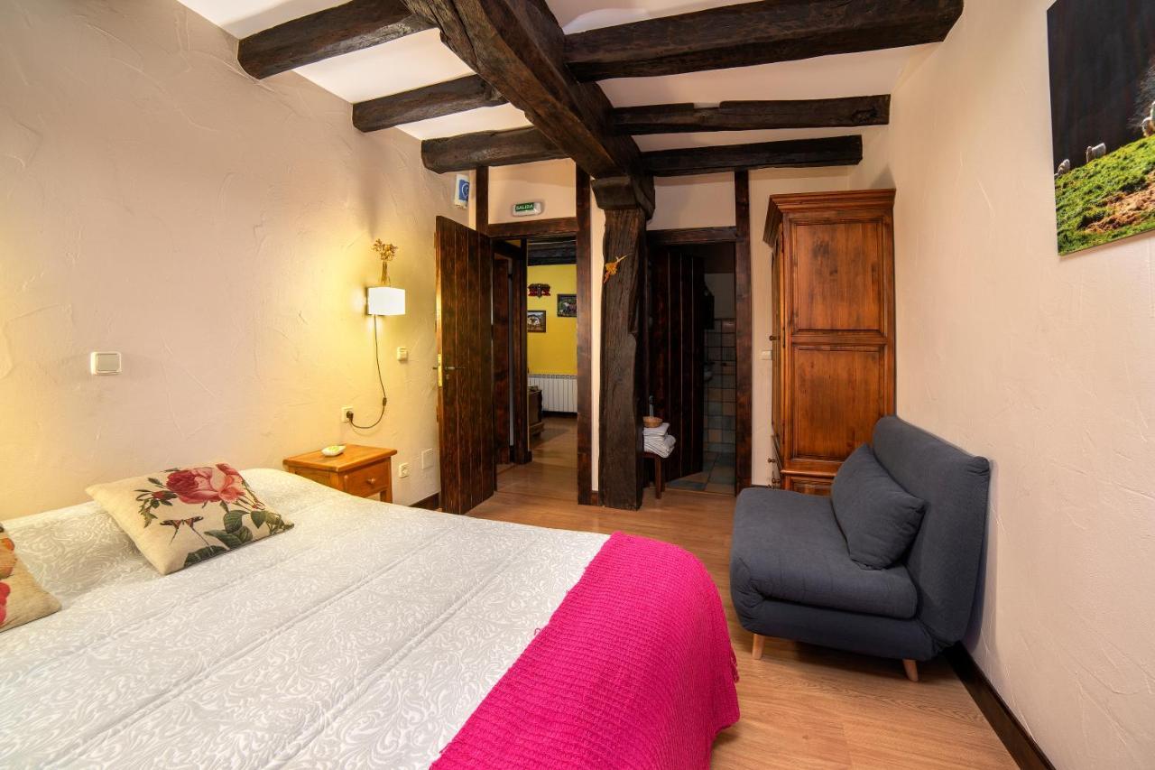 Posada Elbete Bagian luar foto